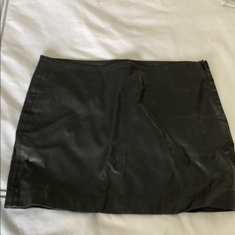 Zara faux leather mini skirt S